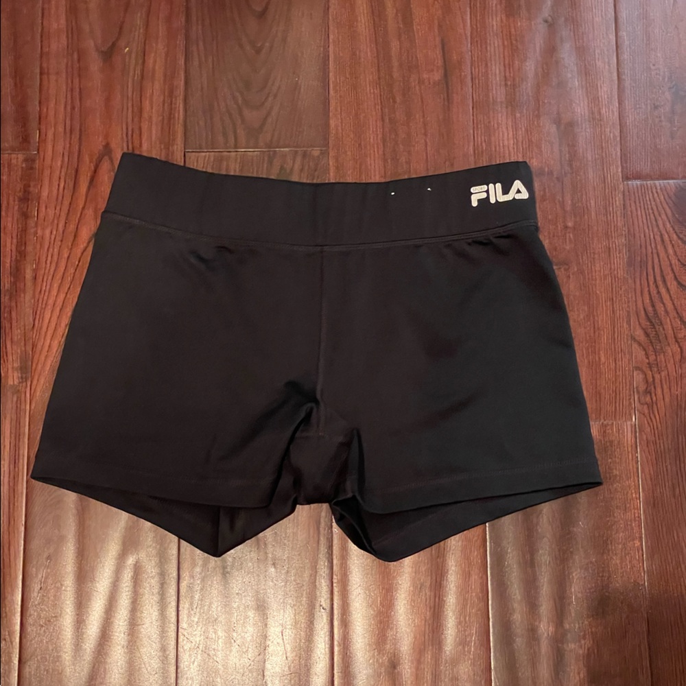 Fila run shorts, size medium, black